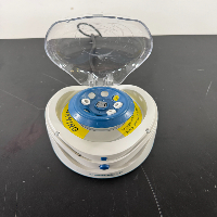 VWR Mini Centrifuge image 2